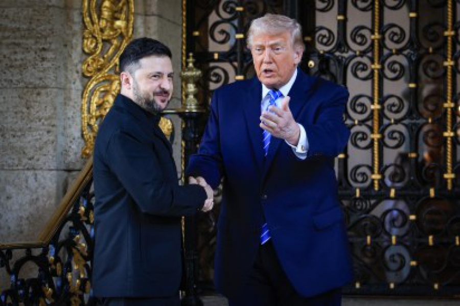 Ο Zelensky ζητά από Trump εγγυήσεις ασφαλείας για 50 χρόνια (Times)