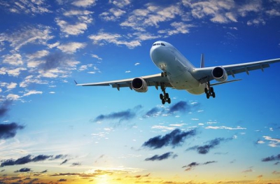 Σε «πράσινα» επίπεδα οι αεροπορικές μεταφορές - Οι στόχοι για τη μείωση των εκπομπών CO2