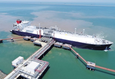 Η Sinopec αναζητά 1 εκατ. τόνους LNG για παράδοση 10 χρόνων από το 2023