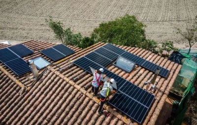Ισπανία: Πτώση 26% στην εγκατάσταση φωτοβολταϊκών στέγης εν μέσω χαμηλών τιμών ενέργειας
