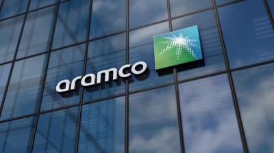Aramco: Ενημέρωσε ασιατικά διυλιστήρια ότι σύντομα θα παραλάβουν πετρέλαιο από το Γιανμπού