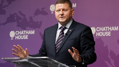 Ουκρανία: Ο Valerii Zaluzhnyi αφήνει πίσω τον Volodymyr Zelensky - Ραγδαίες εξελίξεις στο πολιτικό σκηνικό