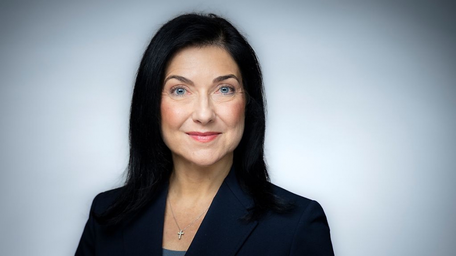 Η Γερμανίδα ΥΠΟΙΚ προωθεί μεταρρυθμίσεις για την ευθυγράμμιση της ανάπτυξης των ΑΠΕ με την αναβάθμιση των δικτύων