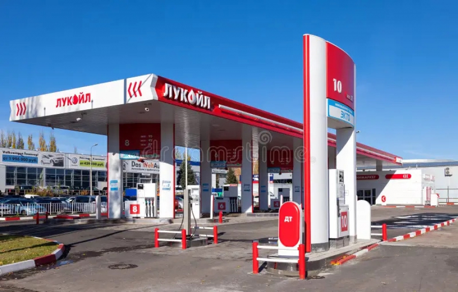Κανονικά ο εφοδιασμός καυσίμων στη Μόσχα μετά την επίθεση ουκρανικών dones