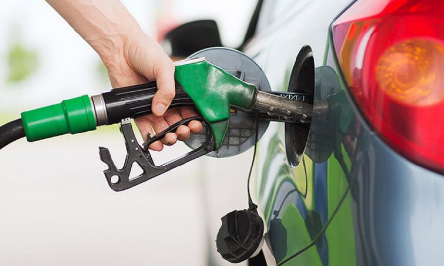 Προς τα 2,5 ευρώ το λίτρο η βενζίνη - Ανίκτυπο στην ζήτηση