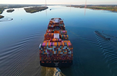 Container προσάραξε στο Ορμούζ αφού έπλευσε εκτός της καθορισμένης διαδρομής