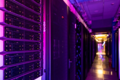 Κομισιόν: Νέο ευρωπαϊκό πλαίσιο για τα data centers – Στο επίκεντρο η πίεση στα δίκτυα και το ενεργειακό κόστος