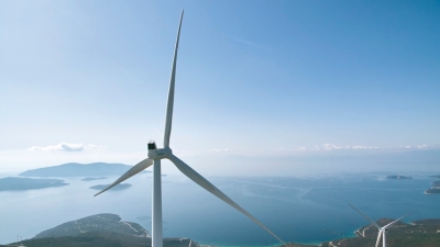 HELLENiQ ENERGY: Από παραδοσιακός όμιλος διύλισης σε ολοκληρωμένος πάροχος «πράσινης» ενέργειας