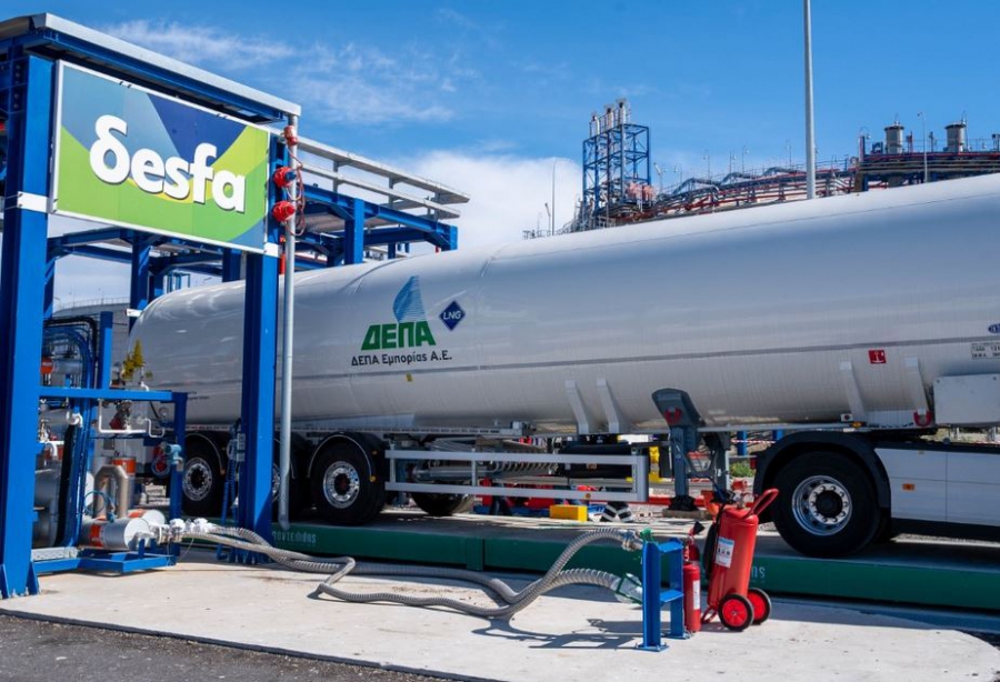 ΔΕΠΑ Εμπορίας: Oλοκληρώθηκε η πρώτη οδική μεταφορά LNG με ειδικό LNG trailer
