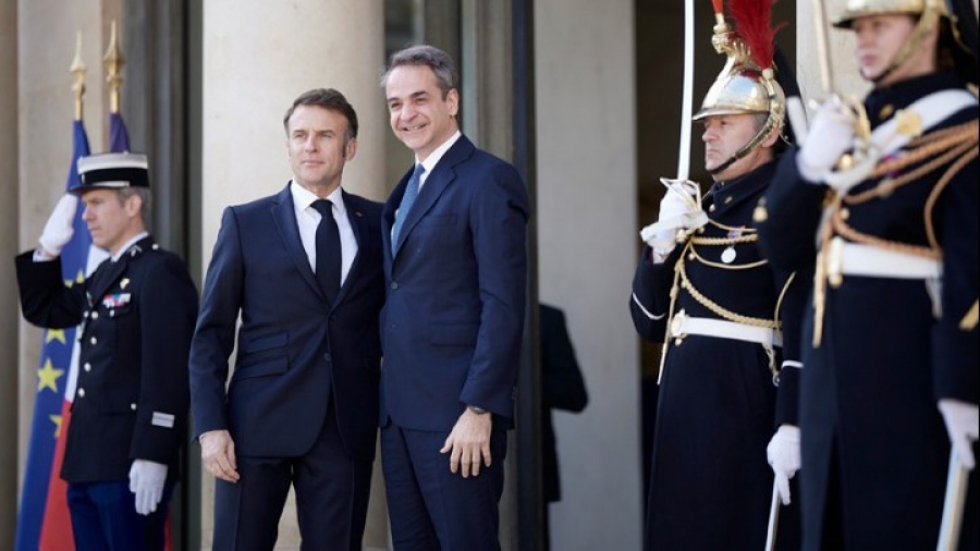 Στην Αθήνα ο Macron τον Απρίλιο στο φόντο της ελληνογαλλικής αμυντικής συμφωνίας