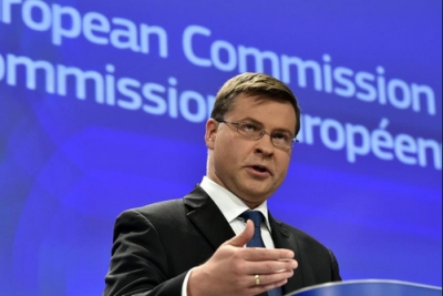 Ντομπρόβσκις: Χαμηλότερη φορολόγηση της ηλεκτρικής ενέργειας - Δεν τίθεται θέμα ενεργοποίησης ρήτρας διαφυγής