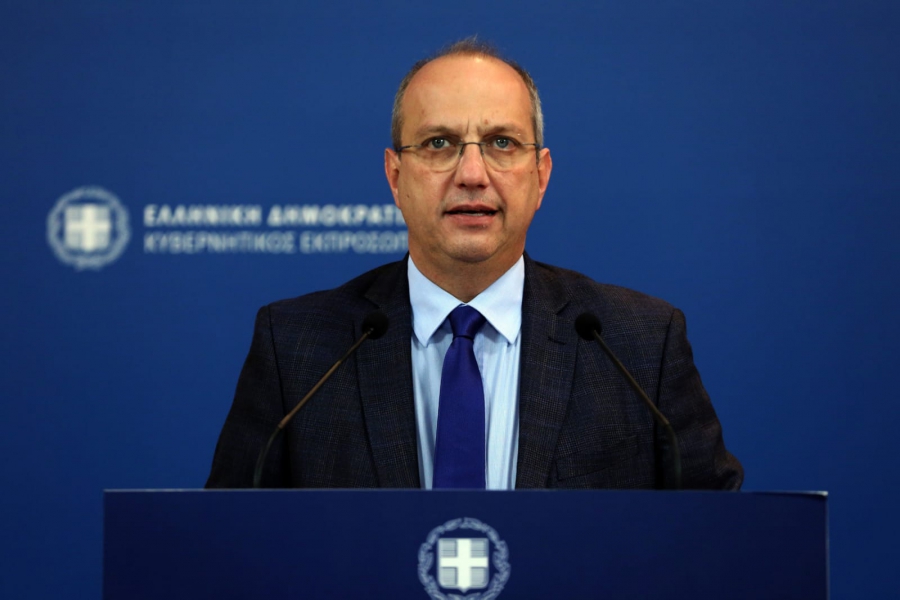 Κυβέρνηση: Καμία τεκμηρίωση για τις παρακολουθήσεις, φαιδρότητες - Tι ισχυρίζεται το Documento