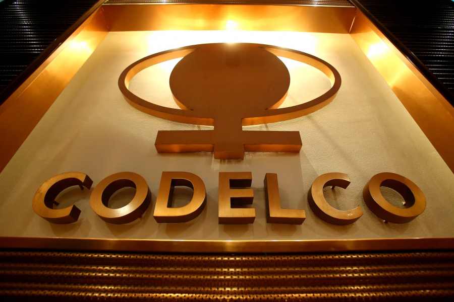 Η Codelco επιδιώκει εξοικονόμηση 2 δισ. δολαρίων μέσω ενοποίησης μεταλλείων χαλκού στη Χιλή