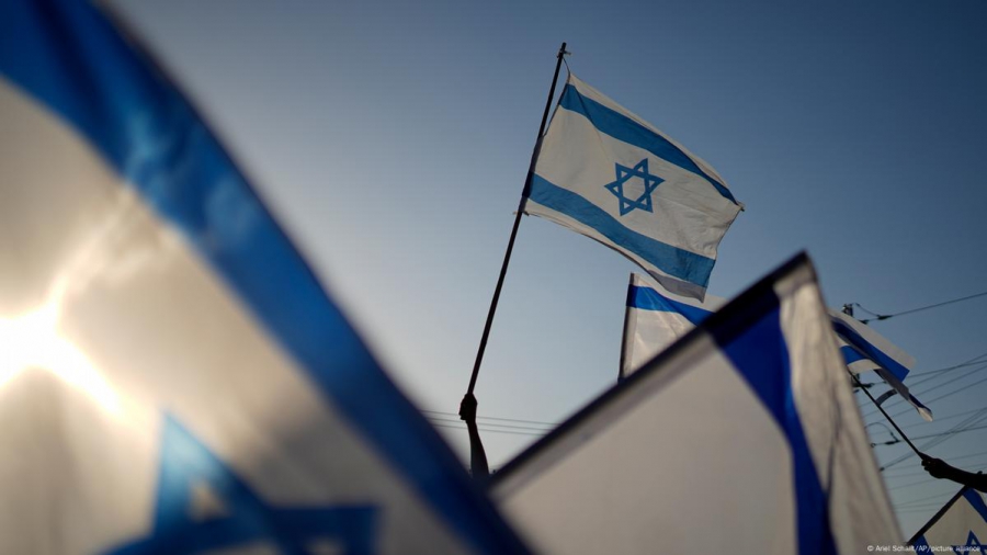 Ισραήλ: Κλείνει όλες τις πρεσβείες – Προτρέπει τους πολίτες να μην επιδεικνύουν εβραϊκά σύμβολα δημοσίως