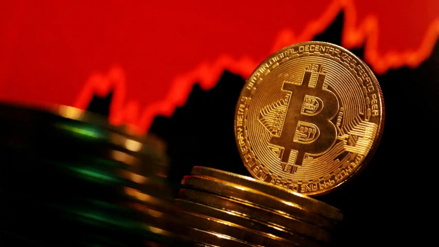 Bitcoin: Kατρακυλά σε χαμηλό 10 μηνών στα 74.541 δολ