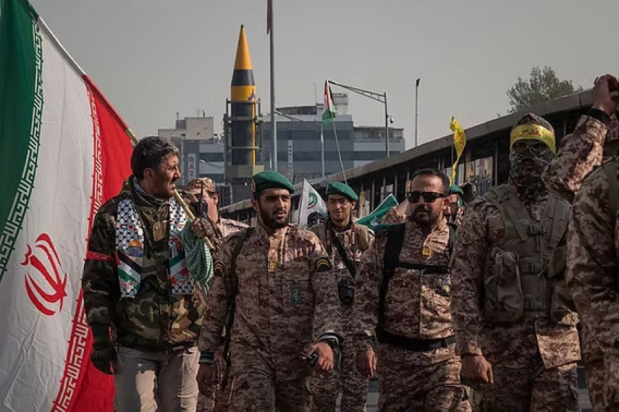 IRGC: Ισχυρίζεται ότι κατέρριψε αμερικανικό drone μετά την παραβίαση του ιρανικού εναέριου χώρου