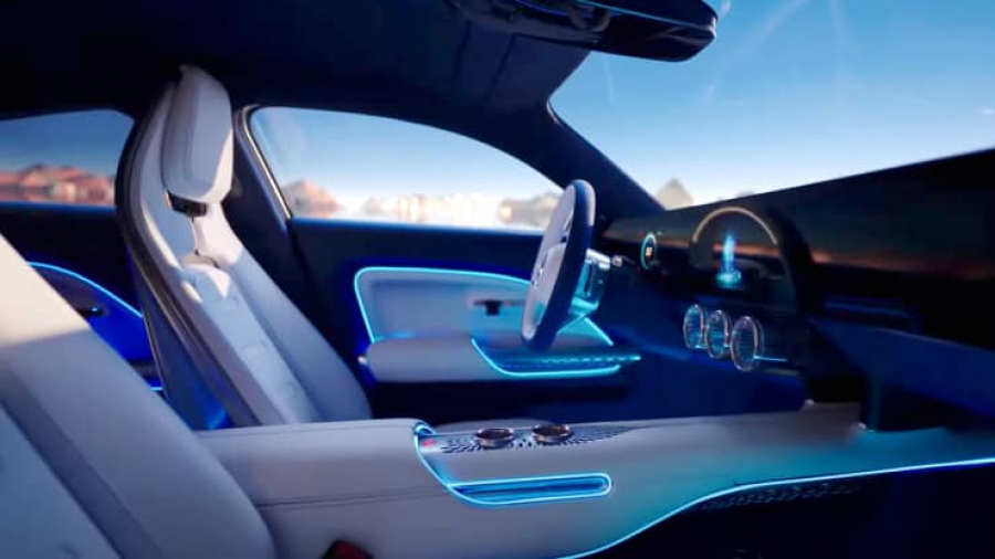 Το νέο ηλεκτρικό «διαμάντι» της Daimler έχει αυτονομία φόρτισης για... 621 μίλια