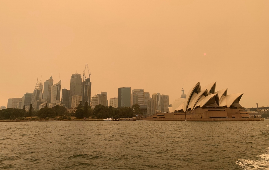 Αυστραλία: Ψηφίστηκε ο πρώτος νόμος περιορισμού των εκπομπών CO2 από ρυπογόνες βιομηχανίες