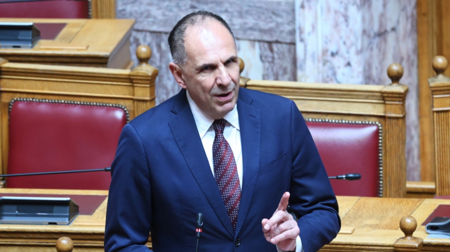 Απάντηση Γεραπετρίτη σε Άγκυρα: Να αρθρώσουμε μία ενιαία, ισχυρή φωνή κατά οποιουδήποτε αναθεωρητισμού Απάντηση Γεραπετρίτη σε Άγκυρα: Να αρθρώσουμε μία ενιαία, ισχυρή φωνή κατά οποιουδήποτε αναθεωρητισμού