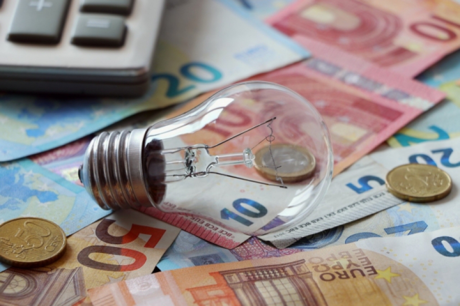 Kάτω από τον μέσο όρο της Ευρώπης η τιμή ρεύματος τον Μάϊο - Στην πεντάδα των χωρών με χαμηλότερα σταθερά τιμολόγια από τα κυμανόμενα