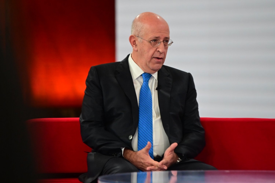 Κέντησε ο πρόεδρος...