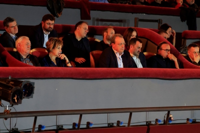 Μπάχαλο στην Αριστερά με τον 