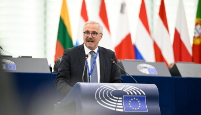 Μανιάτης σε von der Leyen: Τα ευρωπαϊκά σύνορα δεν τελειώνουν στη Μαύρη Θάλασσα - Συνεχίζονται και στο Αιγαίο και την Αν. Μεσόγειο