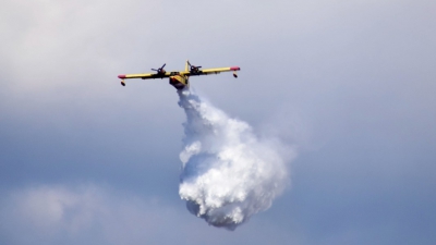 Τα Canadair DHC-515 αλλάζουν τον χάρτη της Πολιτικής Προστασίας - Γιατί δεν θα ρίχνουν νερό τη νύχτα