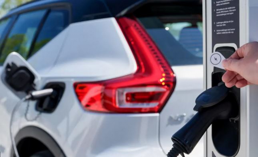 Σχέδια της Volvo για αποκλειστική παραγωγή ηλεκτρικών αυτοκινήτων