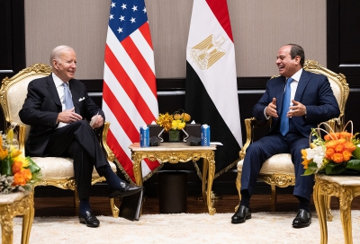 Συμφωνία Biden - Sisi για ανθρωπιστική βοήθεια στη Γάζα από την Αίγυπτο