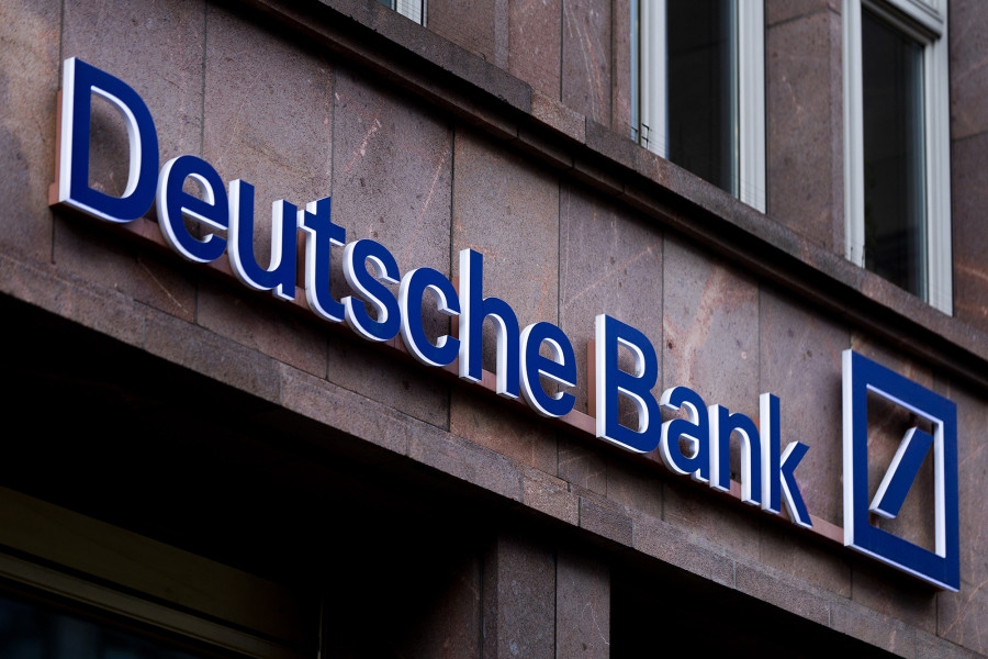 Deutsche Bank: Διατηρεί τους στόχους της για το net zero στο επικαιροποιημένο Σχέδιο Μετάβασης