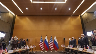 Συνομιλίες ΗΠΑ και Ρωσίας στη Γενεύη - Τι φοβάται η Ευρώπη