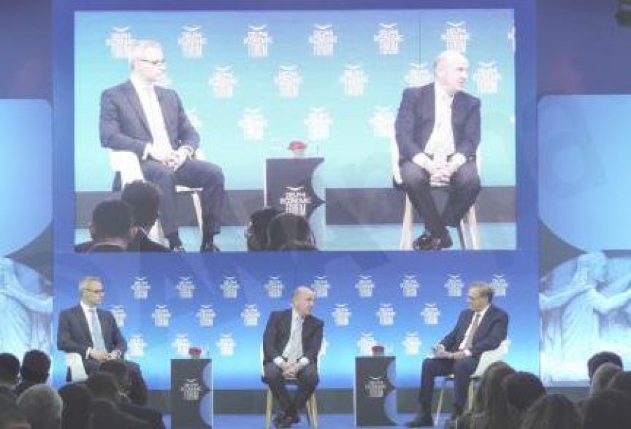 Louis de Guindos (Αντιπρόεδρος ΕΚΤ): Η Ευρώπη κατάφερε να αποφύγει την τεχνητή ύφεση