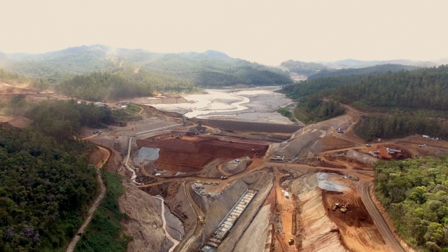 Η BHP ξαναρχίζει την παραγωγή σιδηρομεταλλεύματος 5 χρόνια μετά την καταστροφή στην Βραζιλία