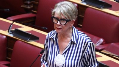Χάος στη Βουλή για την Ακρίτα: «Είστε τραμπούκος» η Ζωή στον Κουκουλόπουλο - «Άντε από εκεί» φώναζε η Κανέλλη - Χωρίς 7η Αντιπρόεδρο η Βουλή
