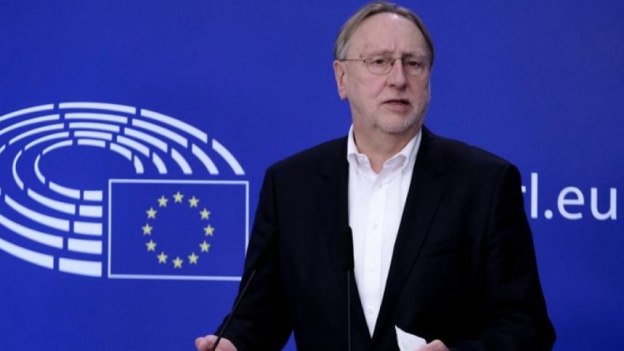 O Lange (Ευρωκοινοβούλιο) ζητά δασμούς στο υδρογόνο των ΗΠΑ ως απάντηση στον IRA