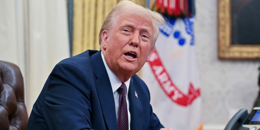 Ο Trump δείχνει την πόρτα στον Ζelensky – Το Κίεβο να προκηρύξει εκλογές