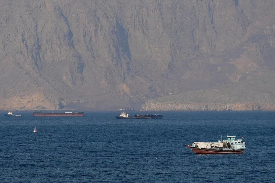 Δεξαμενόπλοιο LNG κατευθύνεται προς τα Στενά του Ορμούζ μετά τις πληροφορίες για άνοιγμα
