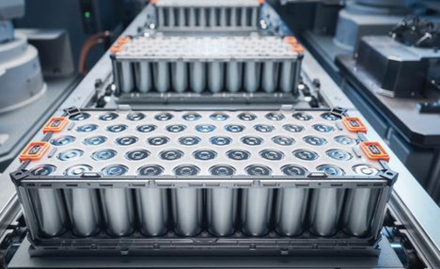 Επενδύσεις 100 δισ.δολ. σε μπαταρίες στις ΗΠΑ εξαρτώνται από την στήριξη της Ουάσινγκτον