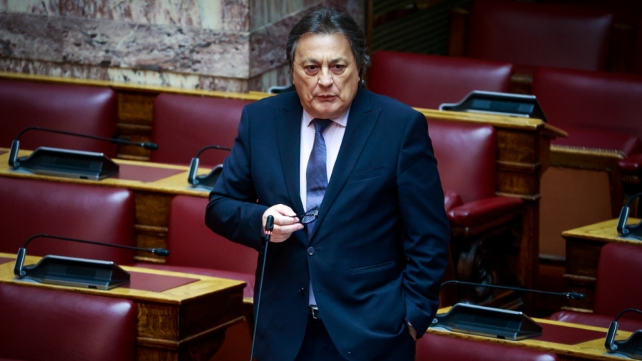 Μετά τις αντιδράσεις, τα μαζεύει ο Αυλωνίτης για ΣΥΡΙΖΑ, ΕΛ.Α.Σ. και Πλεύση - «Μόνο πρώτο το ΠΑΣΟΚ μπορεί να νικήσει τη ΝΔ»