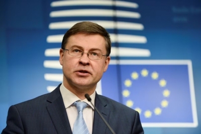 Dombrovskis: Tα δημοσιονομικά περιθώρια στην άμυνα μπορούν να χρηματοδοτήσουν την πράσινη μετάβαση