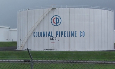 Bloomberg: Η Colonial Pipeline πλήρωσε λύτρα 5 εκατ. δολ. στους χάκερ