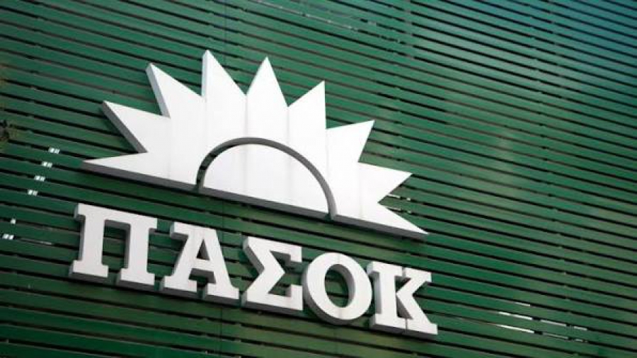 ΠΑΣΟΚ:Η εφημερίδα «Εστία» ανάλωσε τη μισή δημοσιογραφική της ύλη για να επαναλάβει το φαντασιόπληκτο ρεπορτάζ της