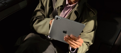 iSquare Press Release:Η Apple ανακοίνωσε νέα ΜacBook Pro 14 ιντσών και νέα iPad Pro με το νέο Μ5 chip
