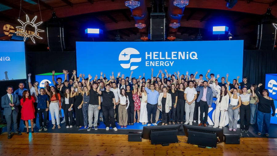 Η HELLENiQ ENERGY επιβραβεύει για 17η συνεχή χρονιά τη νέα γενιά