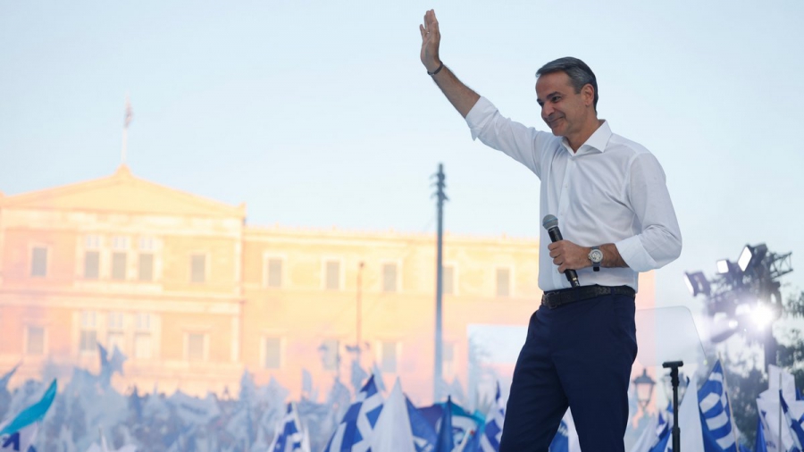 Γιατί ο Μητσοτάκης χρειάζεται μιαν άνετη πλειοψηφία - Η μεγάλη ευκαιρία της χώρας μετά το 2000