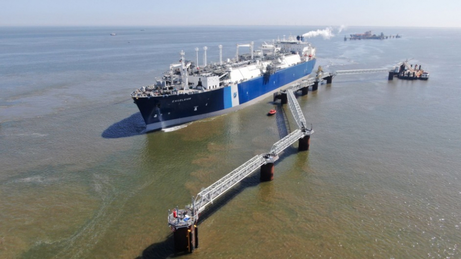 Σχεδόν έτοιμος ο σταθμός LNG που θα παρέχει έως και 8,5% των εισαγωγών φυσικού αερίου της Γερμανίας