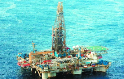 Reuters: Οι «μεγάλοι» συνεχίζουν την εξερεύνηση κοιτασμάτων πετρελαίου