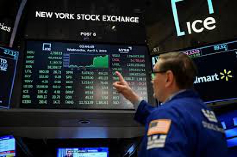 Ο Dow Jones ανεβαίνει κατά 200 μονάδες καθώς ο Τραμπ προβλέπει συμφωνία με το Ιράν πριν από τη λήξη της εκεχειρίας