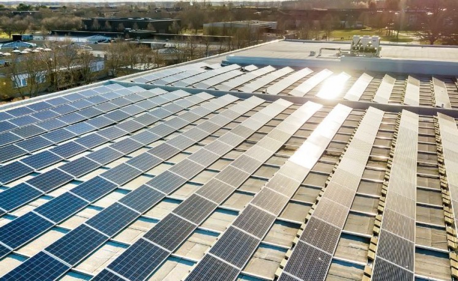 UNEF: Η Ισπανία πρόσθεσε 1,14 GW ηλιακής ενέργειας για ιδιοκατανάλωση το 2025